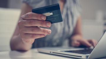 Shopping online with credit card