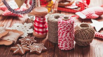 Holiday crafts and cookies